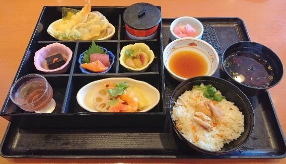 今日のお休みは…