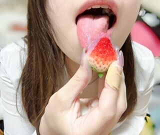 ﾃｨﾝﾃｨﾝですって？違う！お○んぽでしょう！