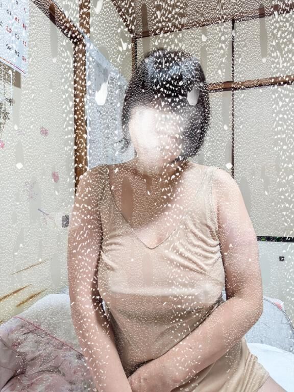 こんにちは(..*)