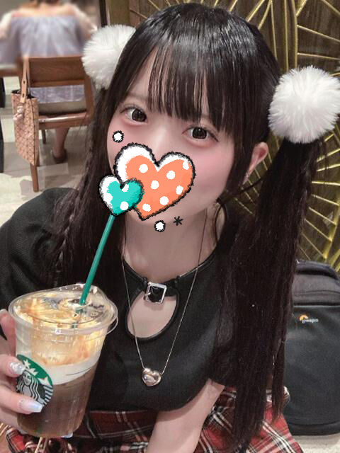 寝バックでハメ潮止まらない