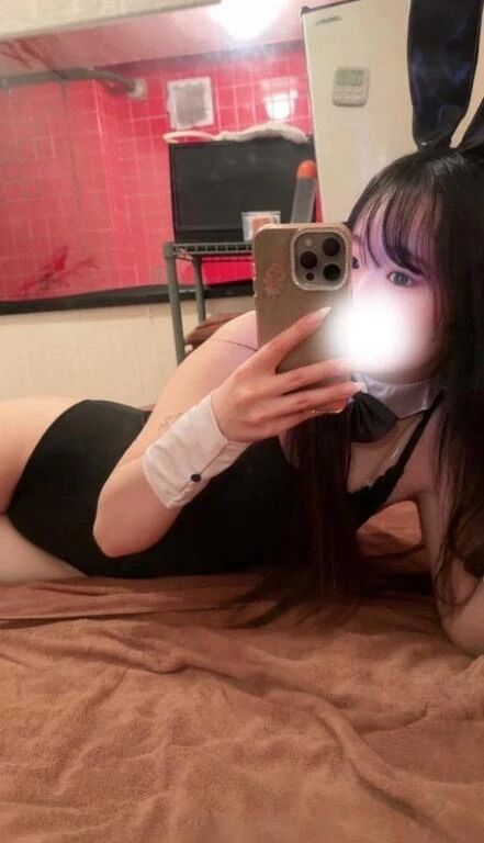 もぐもぐ