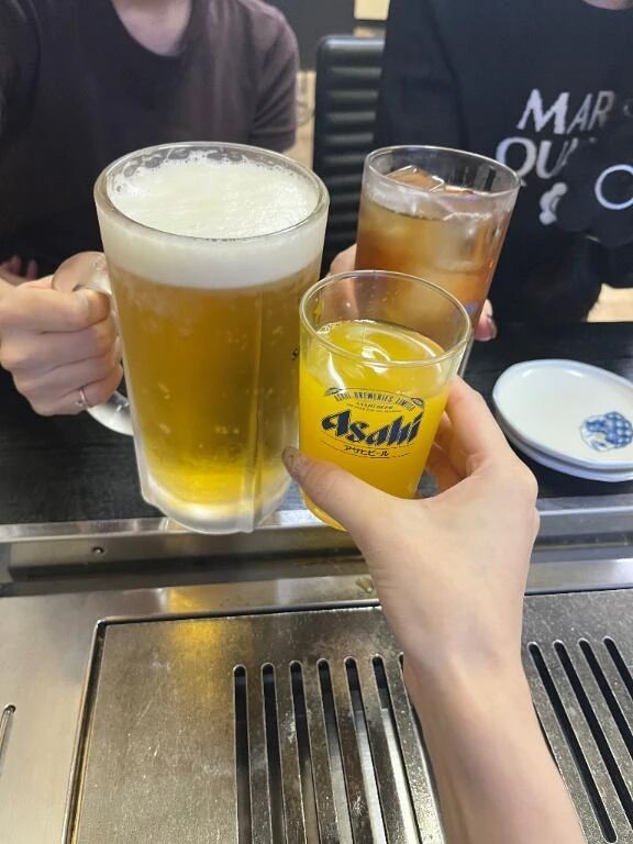 仲良し3人で乾杯&#x301C;っ！&#127926;