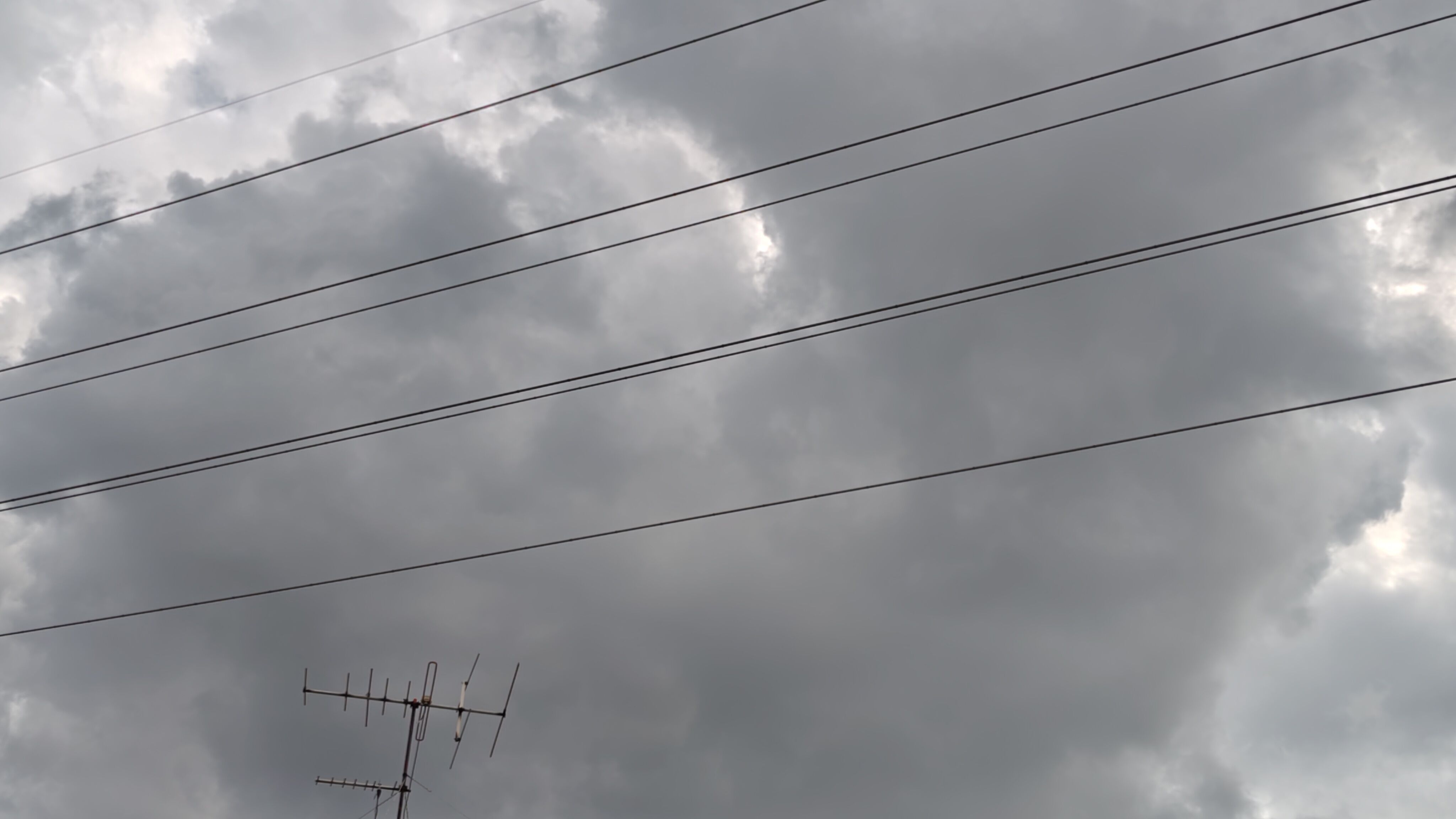 今日の空&#9729;