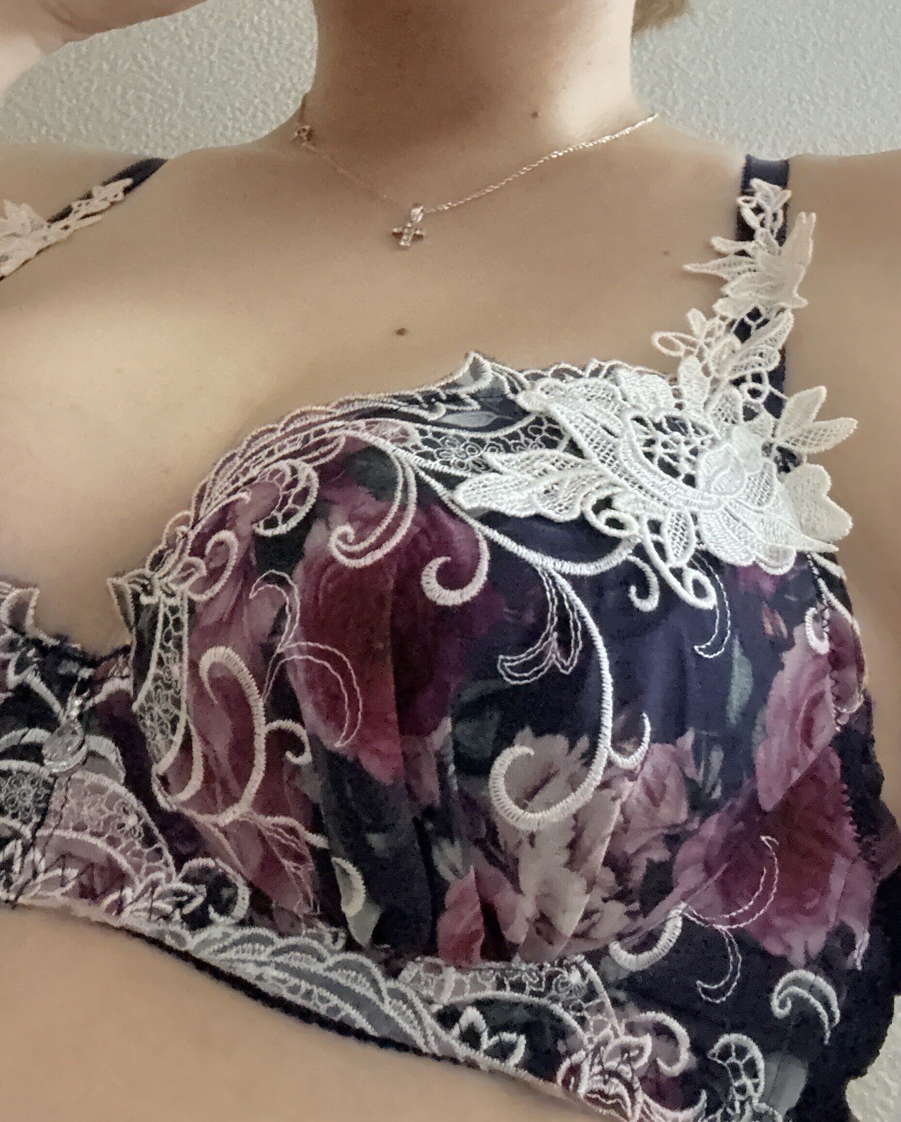 我慢できないです