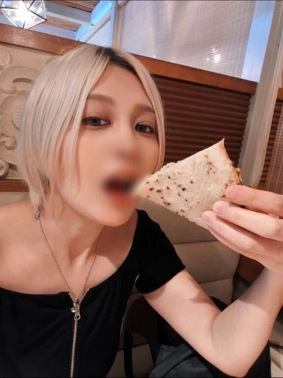 １人ぼっちだと思われたくなくて