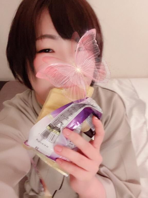 食いしん坊ですΨ( \'ч\' ☆)