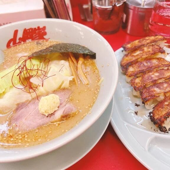 餃子ぅま&#x301C;&#129375;