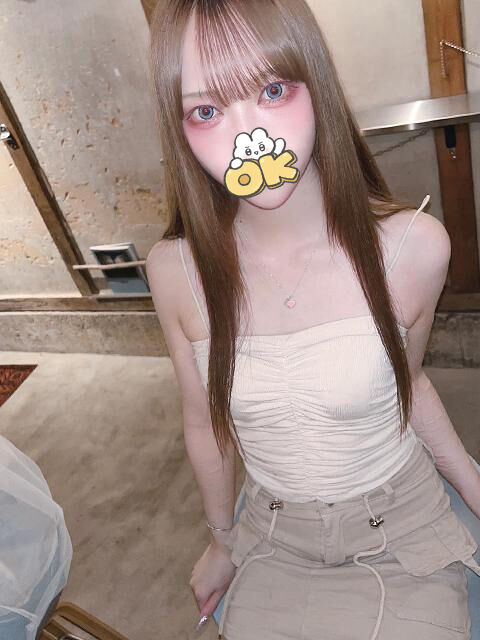 騎乗位のとき下から突き上げて♪