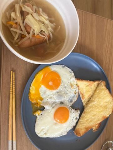 今日の朝ごはん