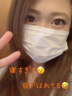 出勤しました&#128522;&#128155;