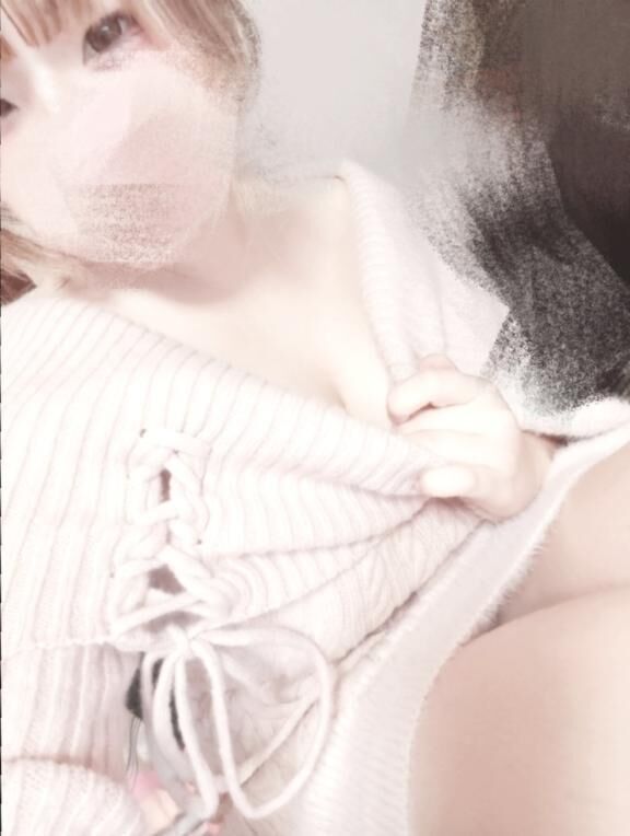 チラ見せ♡