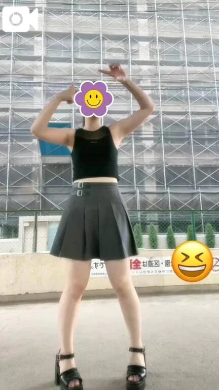 元アイドル踊っちゃった！