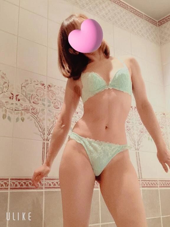 本日&#9825;13時から居ます&#128155;