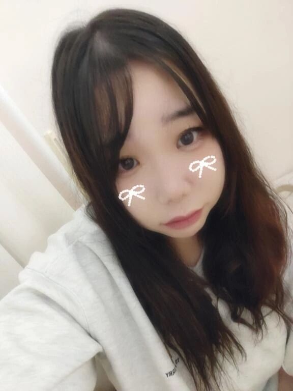 おはようございます！本日出勤してます&#129402;