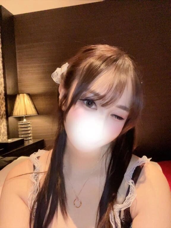 にゃーん&zwj;&#11035;