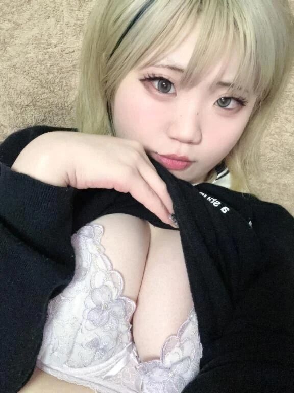 レア日&#129782;&#128149;&#65038;&#65038;