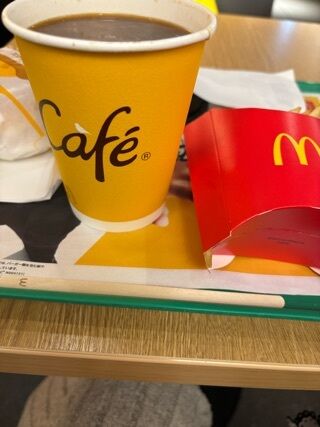 マックにて