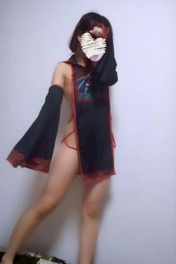 許してくれ…！