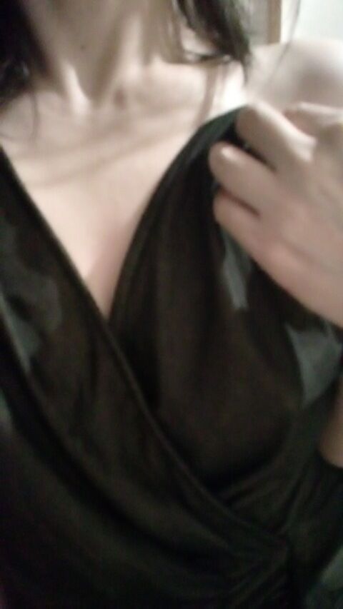 p(^-^)q