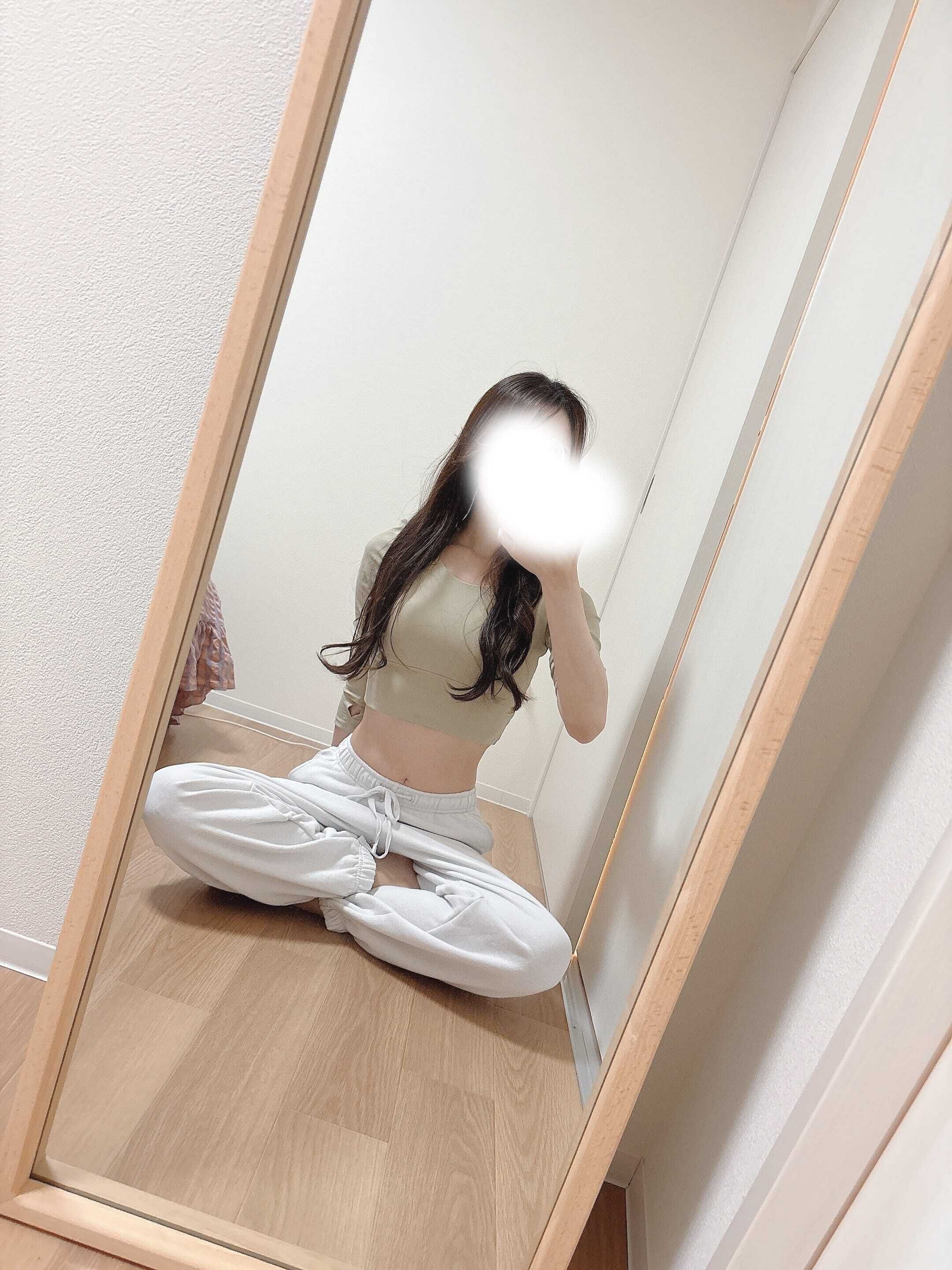 こんばんは&#42160;&#5153;&#7447;&#840;&middot;&#811;&#7447;&#840;&#42161;&#9790;&#10209;.&middot;