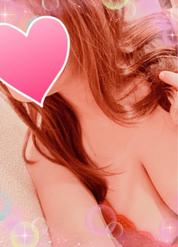 明日は出勤です♡♡