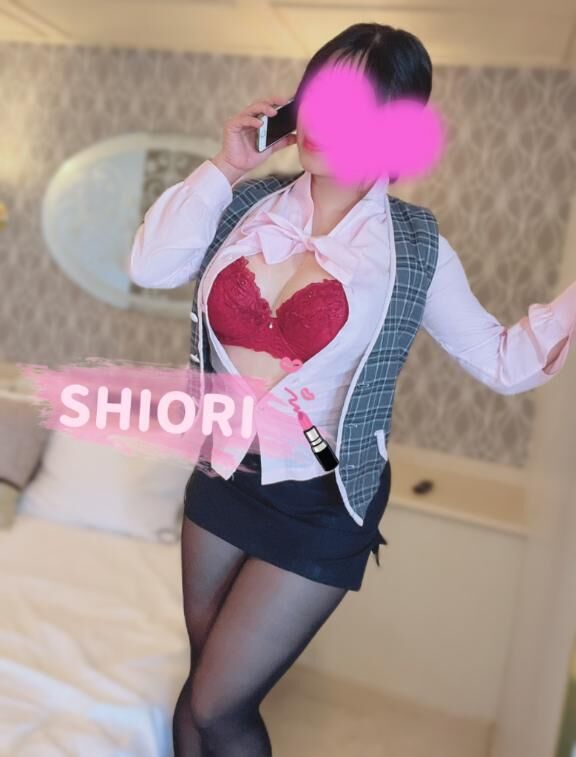 ミニスカート…&#9825;&#9825;