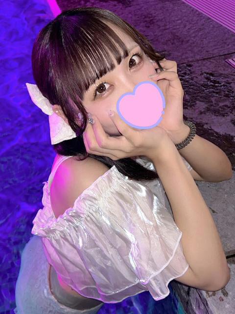 手抑えられてレ〇プ&#9825;