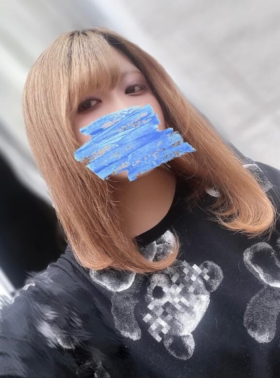 頭が痛い&#x301C;(；；)