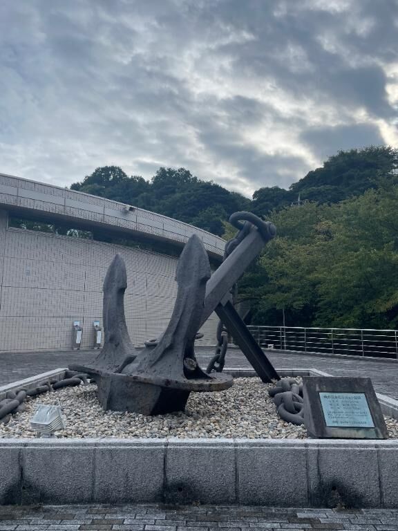 「ひゅうが」と「陸奥」