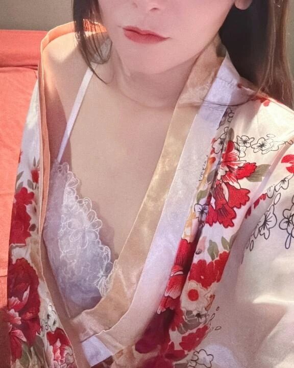 ゆあの相手してください梁