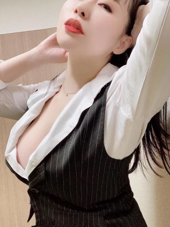 おまん◯が濡れる…誘惑の盛り❤️