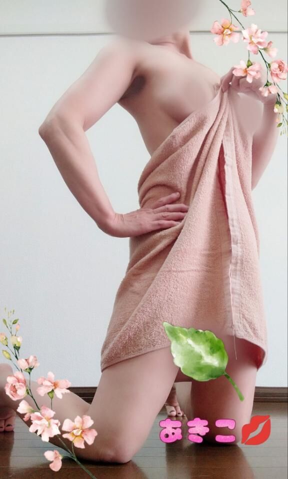 ちらっ(/ω・＼)チラッ