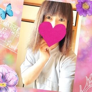 ゆう、待機中です&#129655;雨だけどゆうに会いに来てね&#129655;