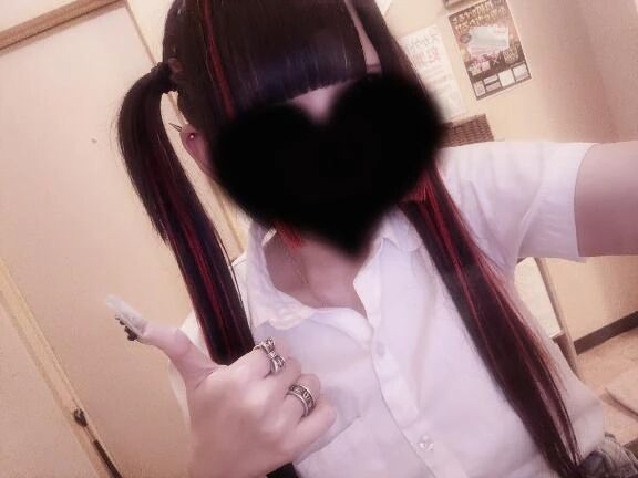 登校してます‬