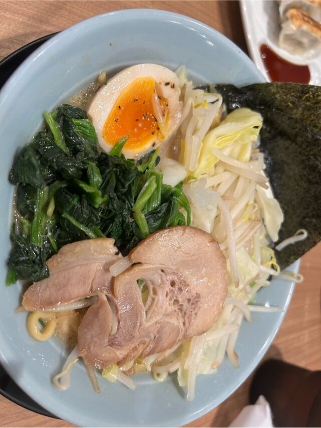 ラーメン&#9833;