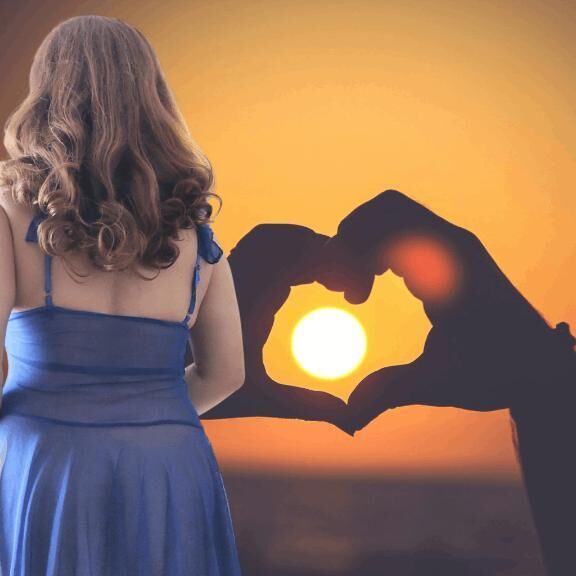 三連休最終日ですね…