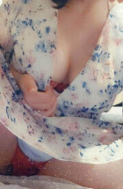 ご予約待ってます