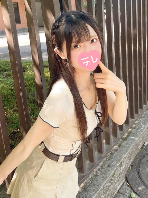 ソファでせっ〇す&#9825;