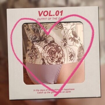 今日は10時から出勤♪