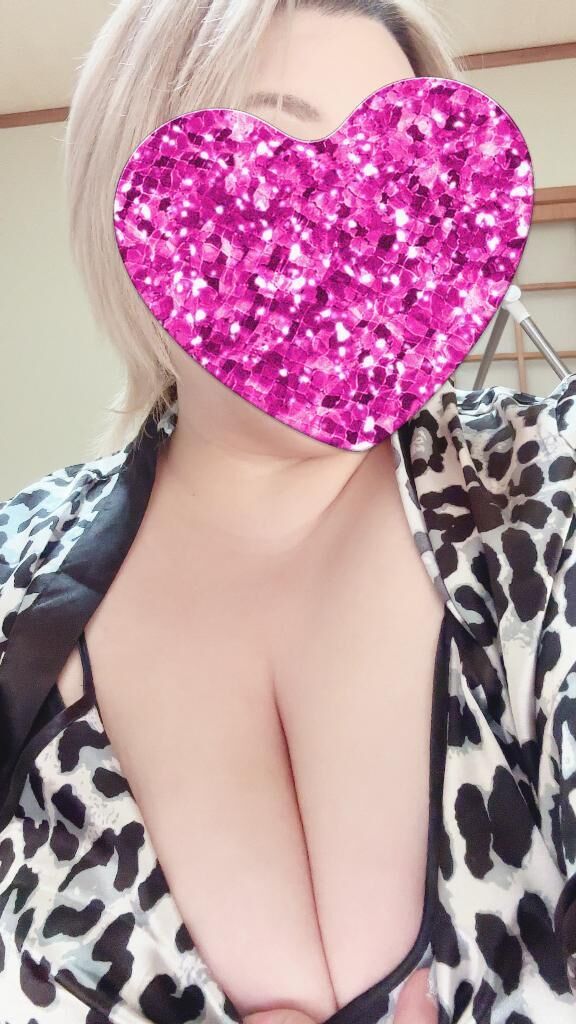 エロんちはぁ(ノ´▽｀)ノ♪