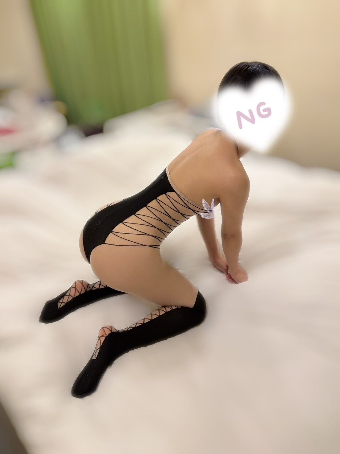 私の&#11093;&#65039;&#11093;&#65039;まで突いて欲しい&#128286;