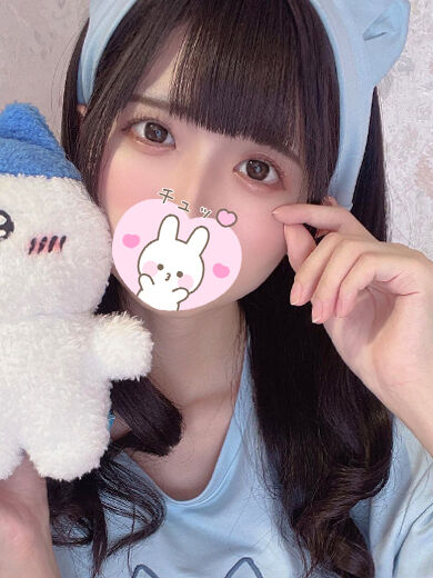 うつ伏せにさせられ・・