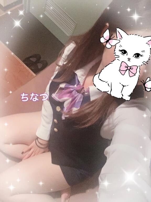 【雨&#9748;&#65039;だけど待ってます&#10024;】