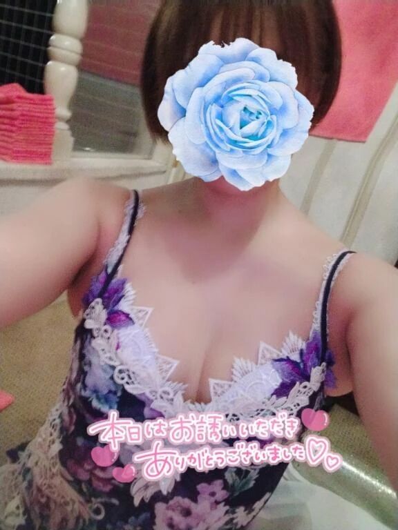 あでゅ(*¨)ﾉ勺 ̖́-