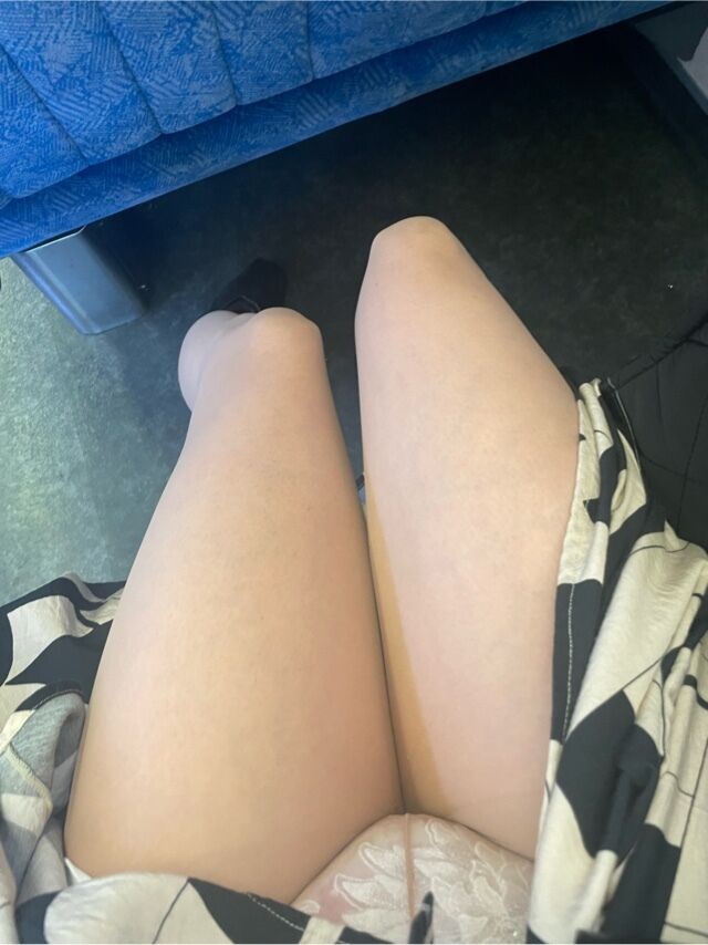 ほたる今日のパンチラ