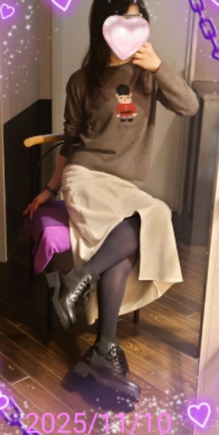 あいり〜♡明日(火)は休み：明後日(水)10時から出勤します♡