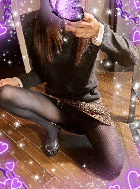 あいり〜♡今日(火)は休み：明日(水)10時から出勤します♡