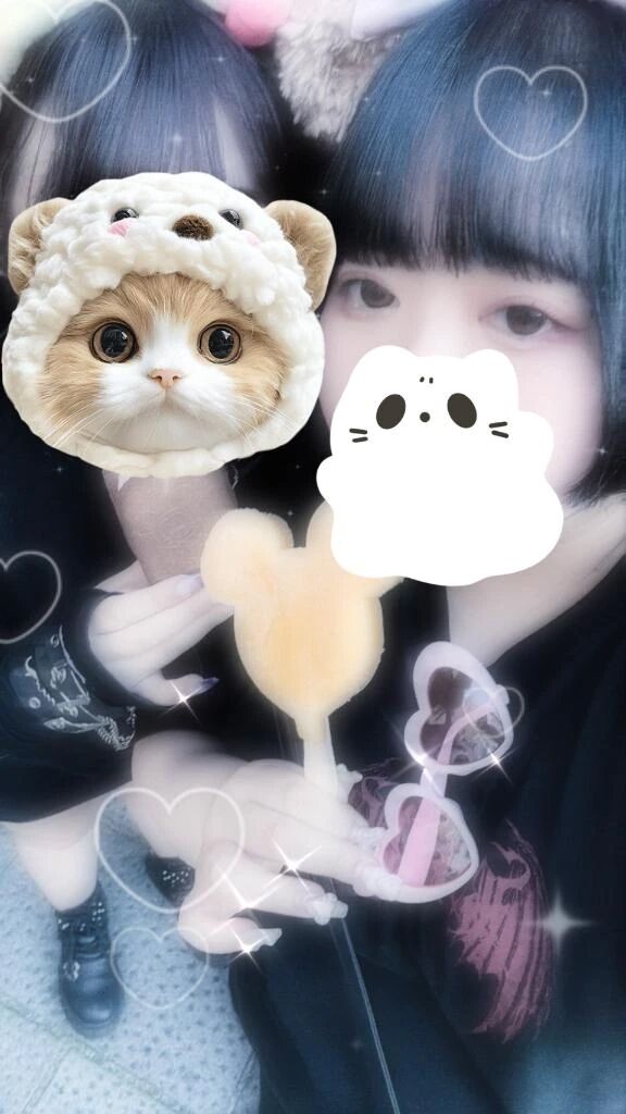 お昼だ〜！お腹へった！♡