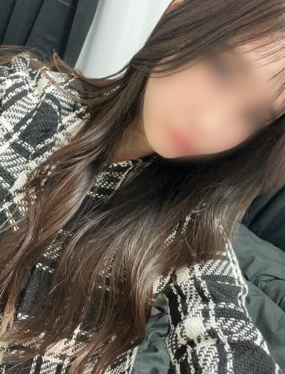 本日出勤です勺