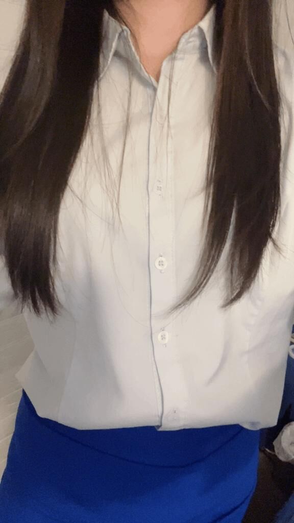 16時から20時までいます&#128522;